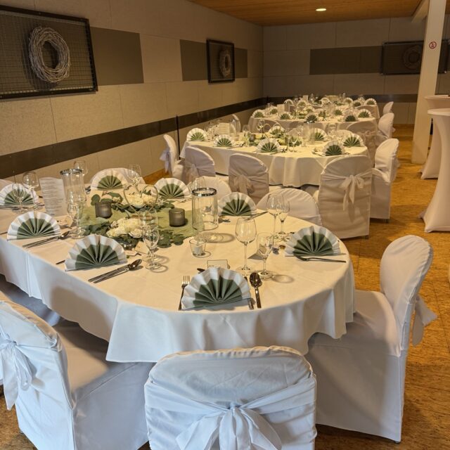 Hochzeiten im Partyraum